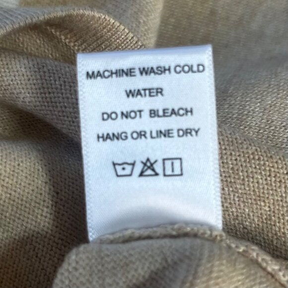 Dee Elly Sweater Cropped Womens Large Beige Bell Sleeve New WOT - Picture 7 of 7